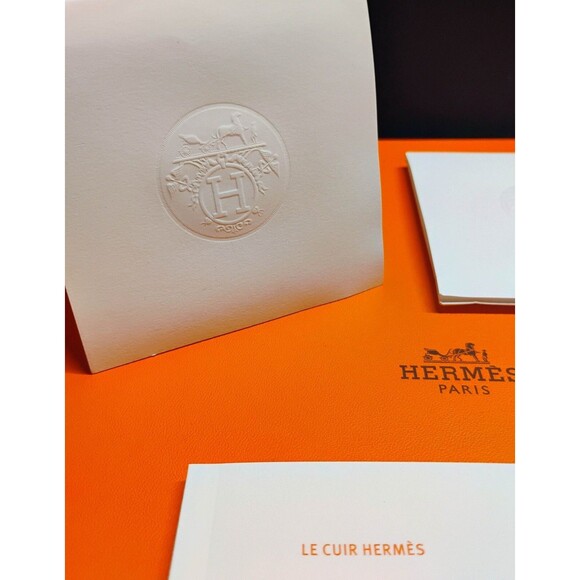 Authentic HERMÈS “Le Cuir” Booklet for leather Birkin Picotin bags | MINT - Picture 4 of 5